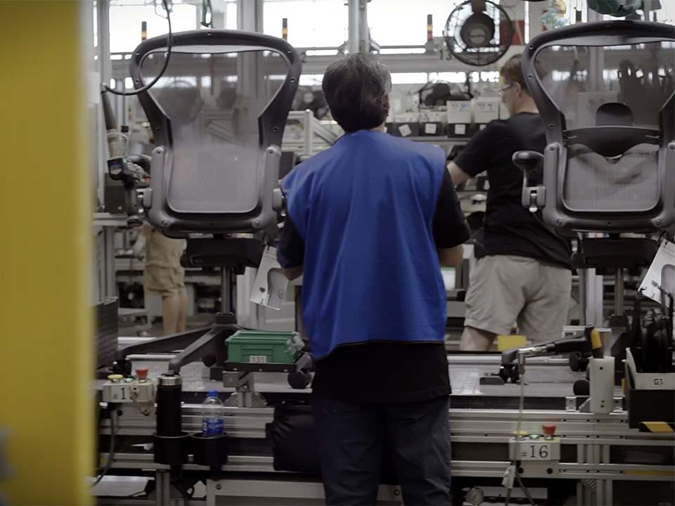 Video of Aeron production line aseembling the Iconic Aeron office chair