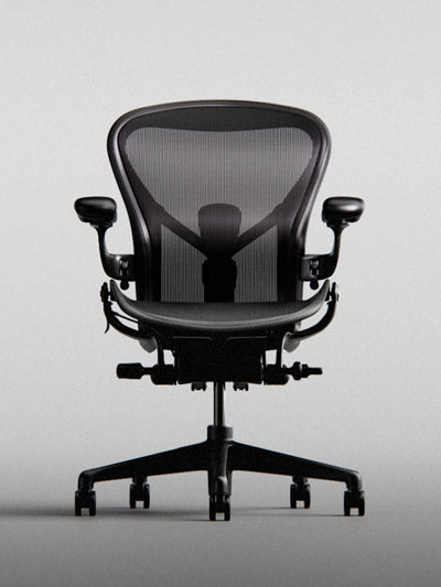 Front on view of Aeron gaming chair in onyx black