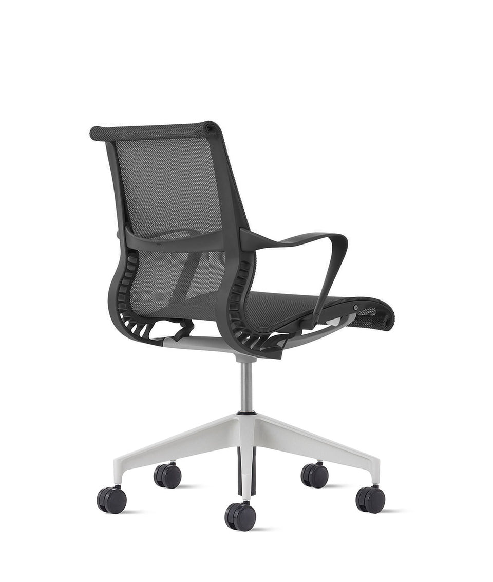 Setu Fixed Arms Chair