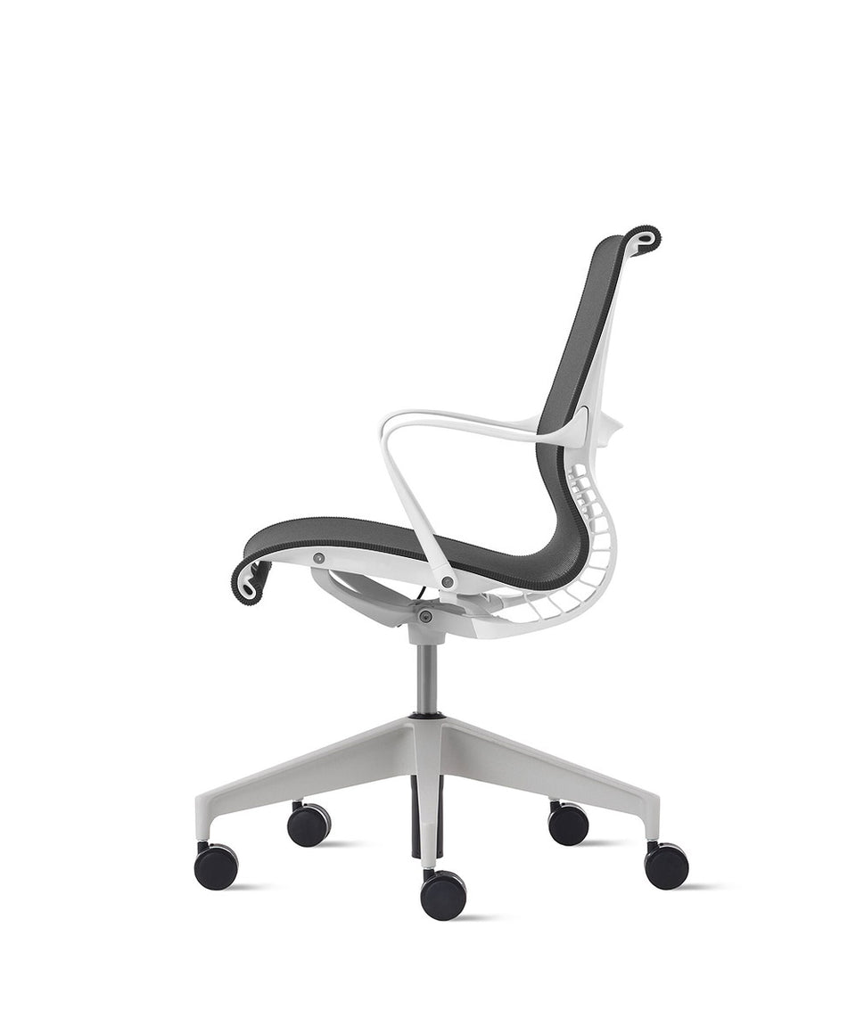 Setu Fixed Arms Chair
