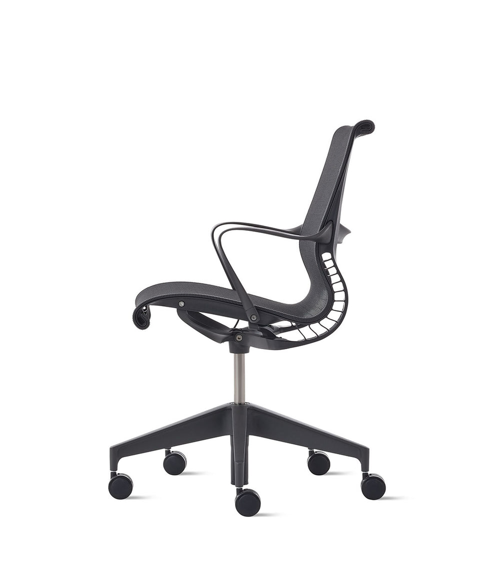 Setu Fixed Arms Chair