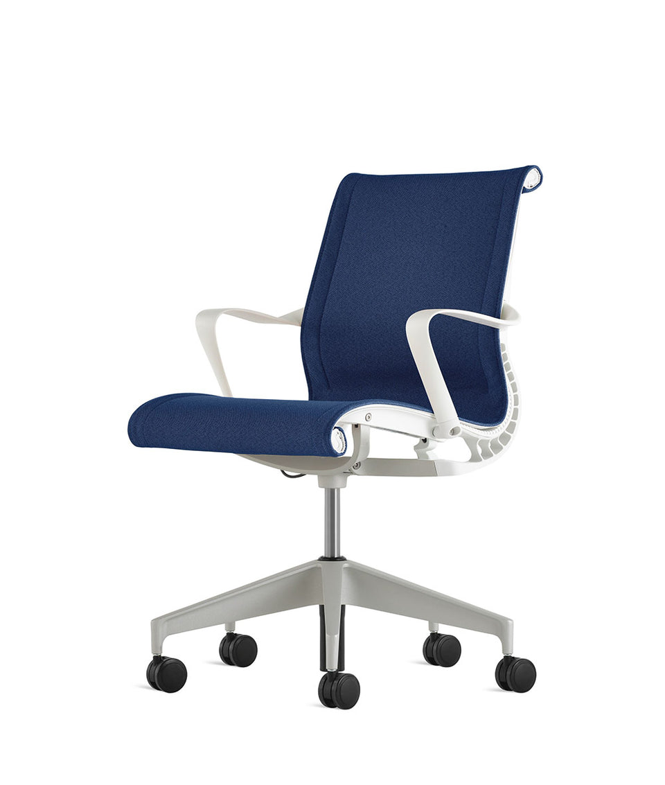 Setu Fixed Arms Chair
