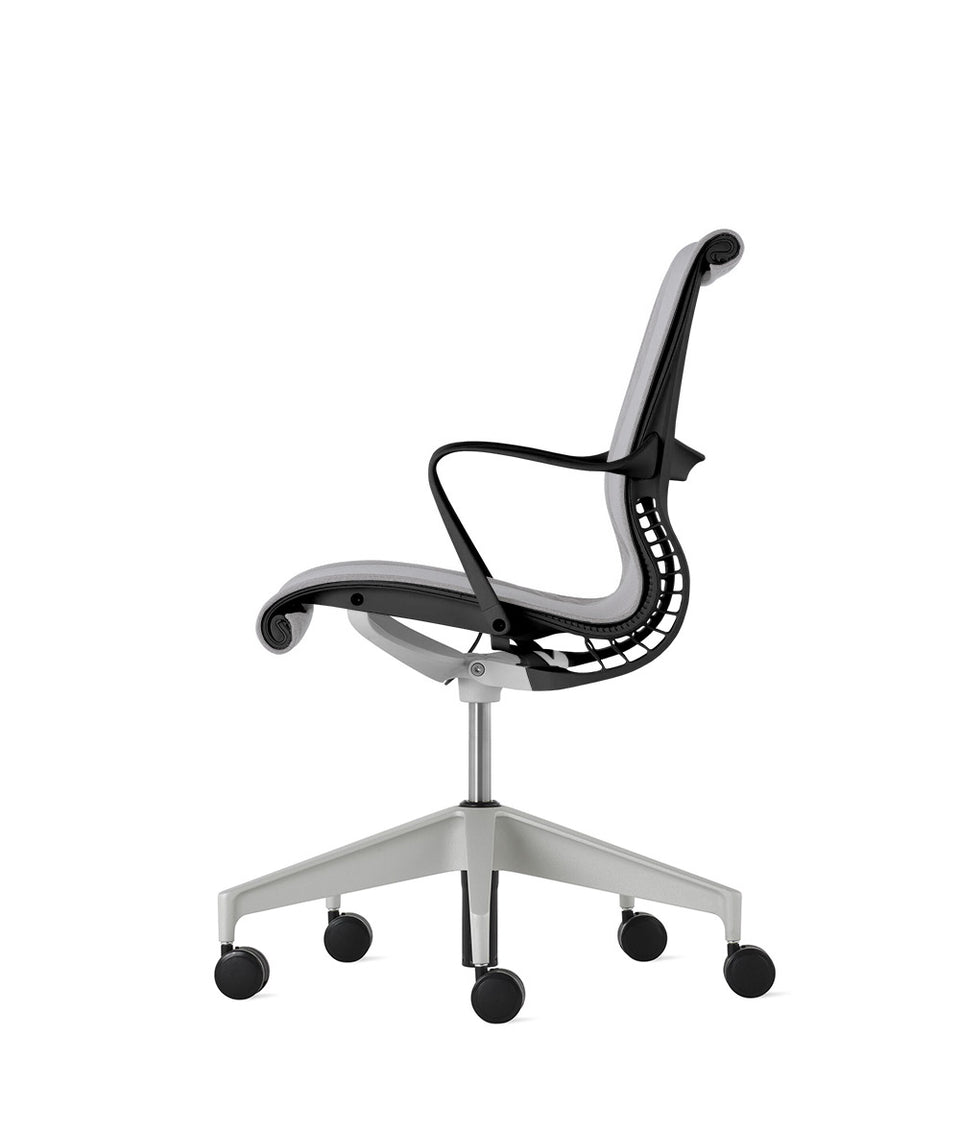Setu Fixed Arms Chair