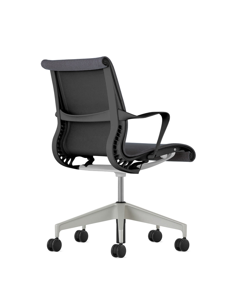 Setu Fixed Arms Chair