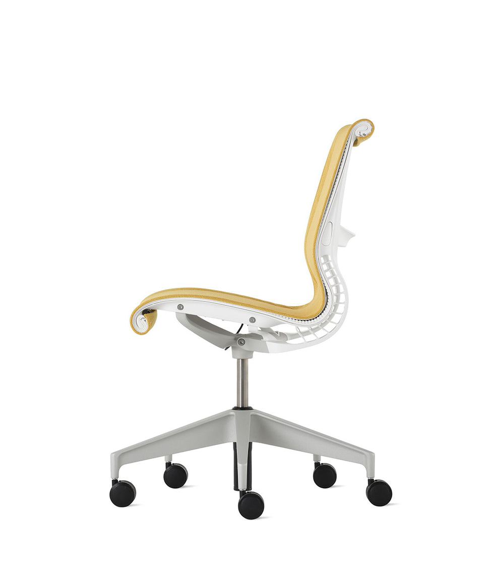 Setu Armless Chair