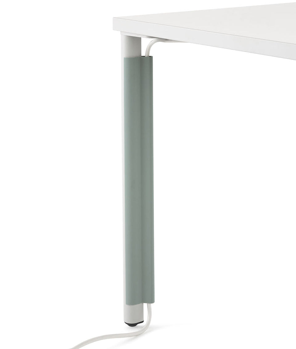 OE1 Desk Cable Management