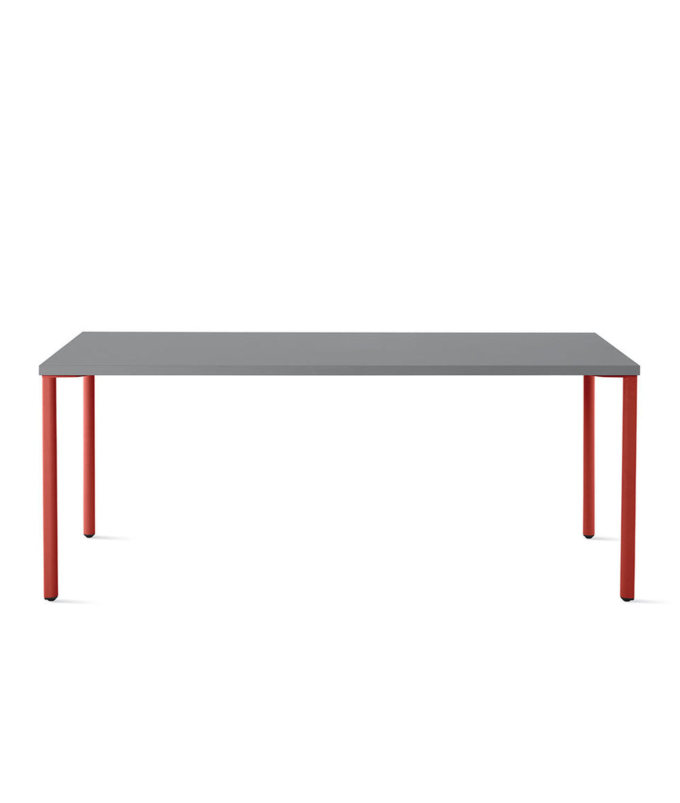 OE1 Desk, 1500 x 800