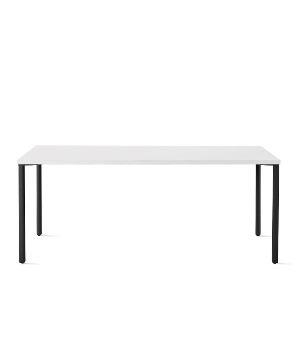 OE1 Desk, 1500 x 800