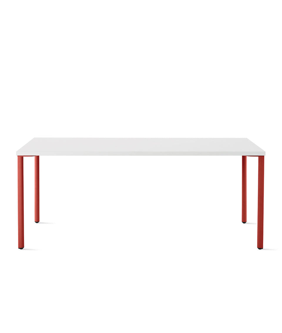 OE1 Desk, 1500 x 800