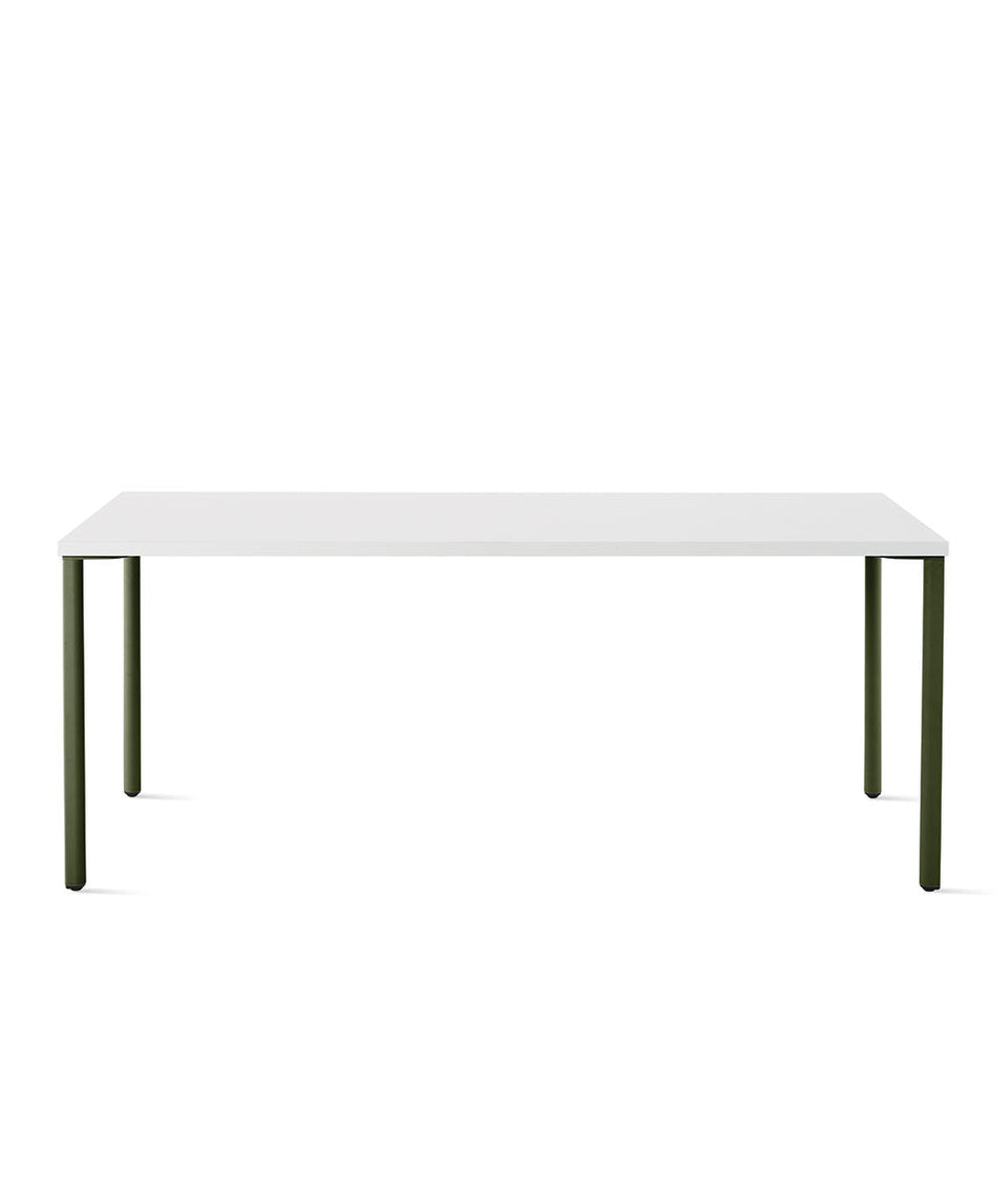 OE1 Desk, 1500 x 800