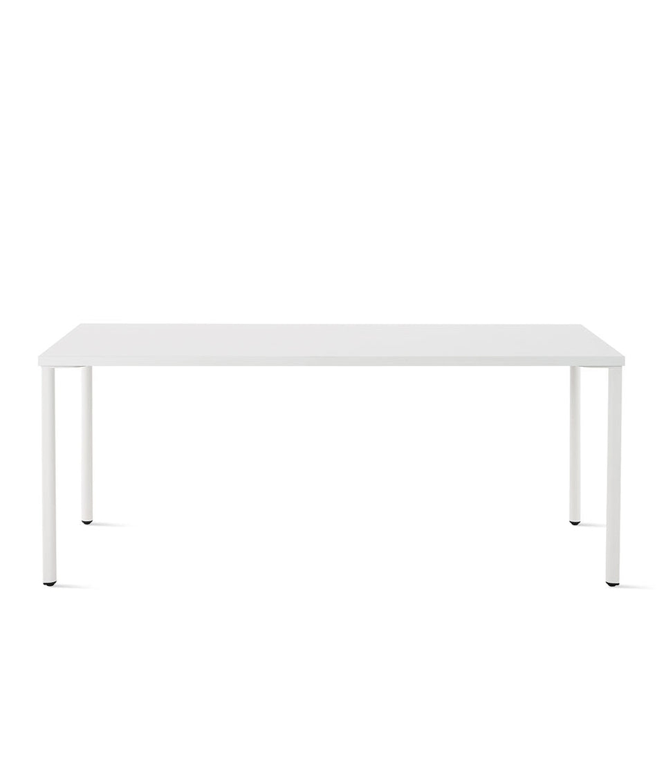 OE1 Desk, 1500 x 800